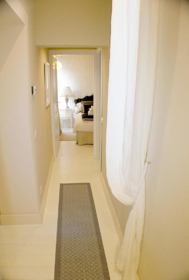 White Florence Suite Exteriér fotografie